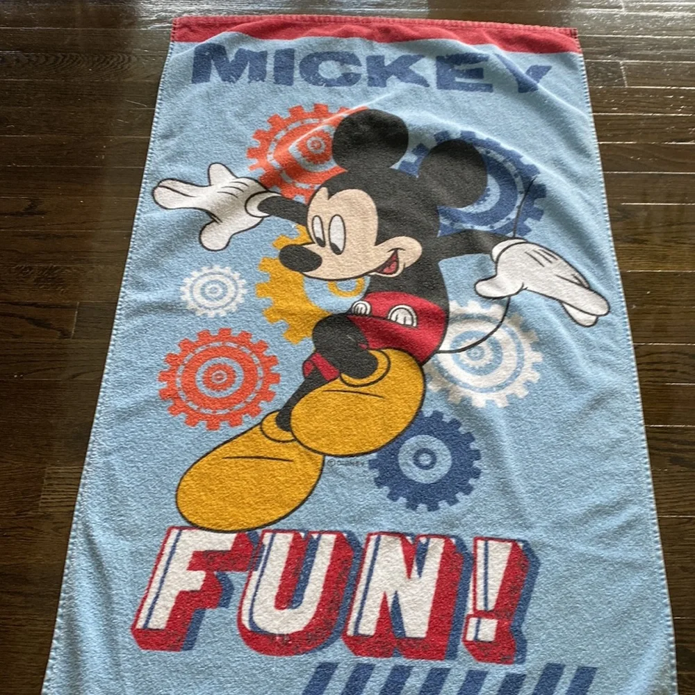 VTG Disney Mickey Mouse Child Beach Towel